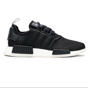 Black Adidas NMD